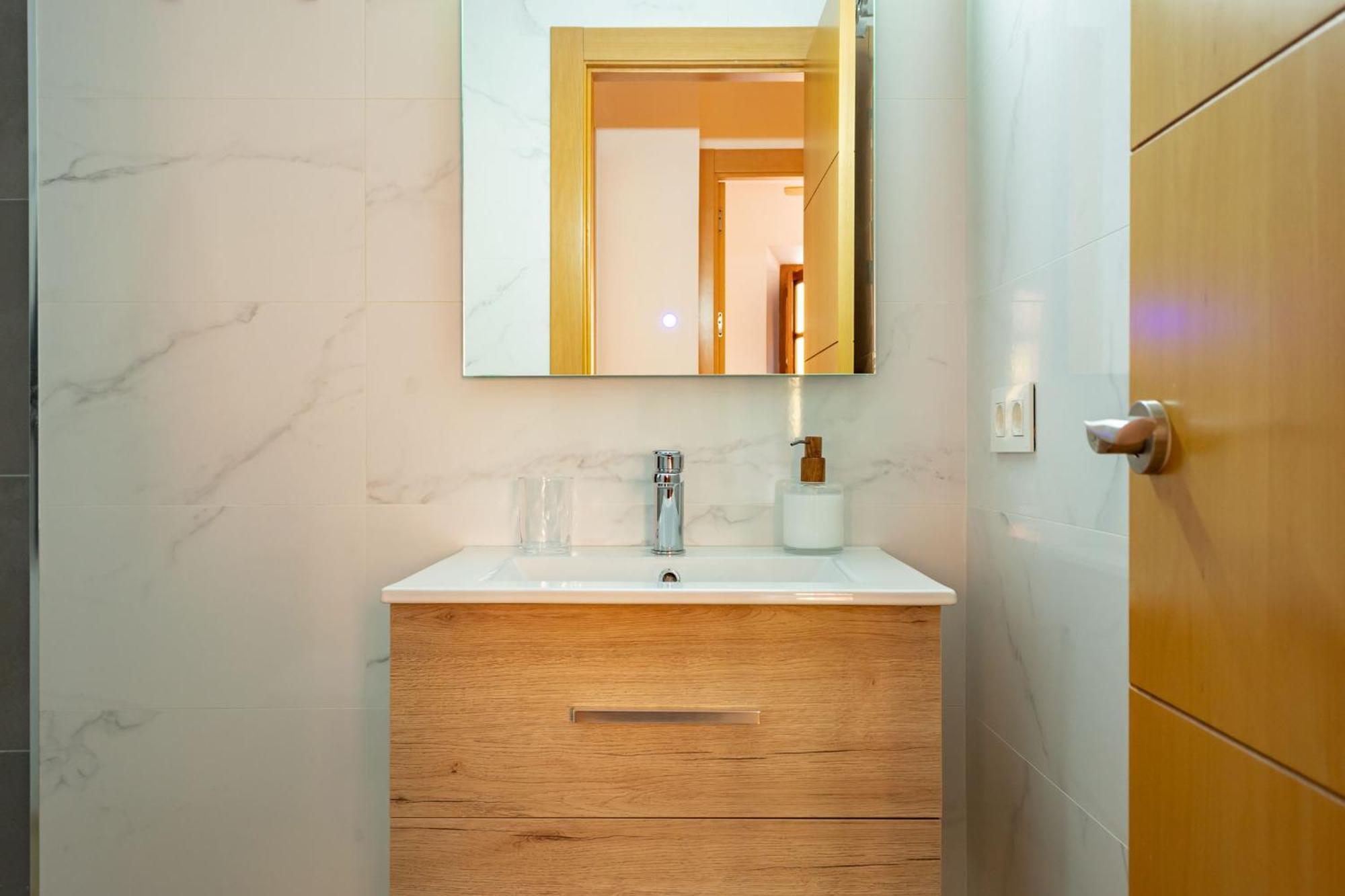 Charming 2 Bedroom Apartment At San Marcos Plaza By Ocityzen Séville Extérieur photo